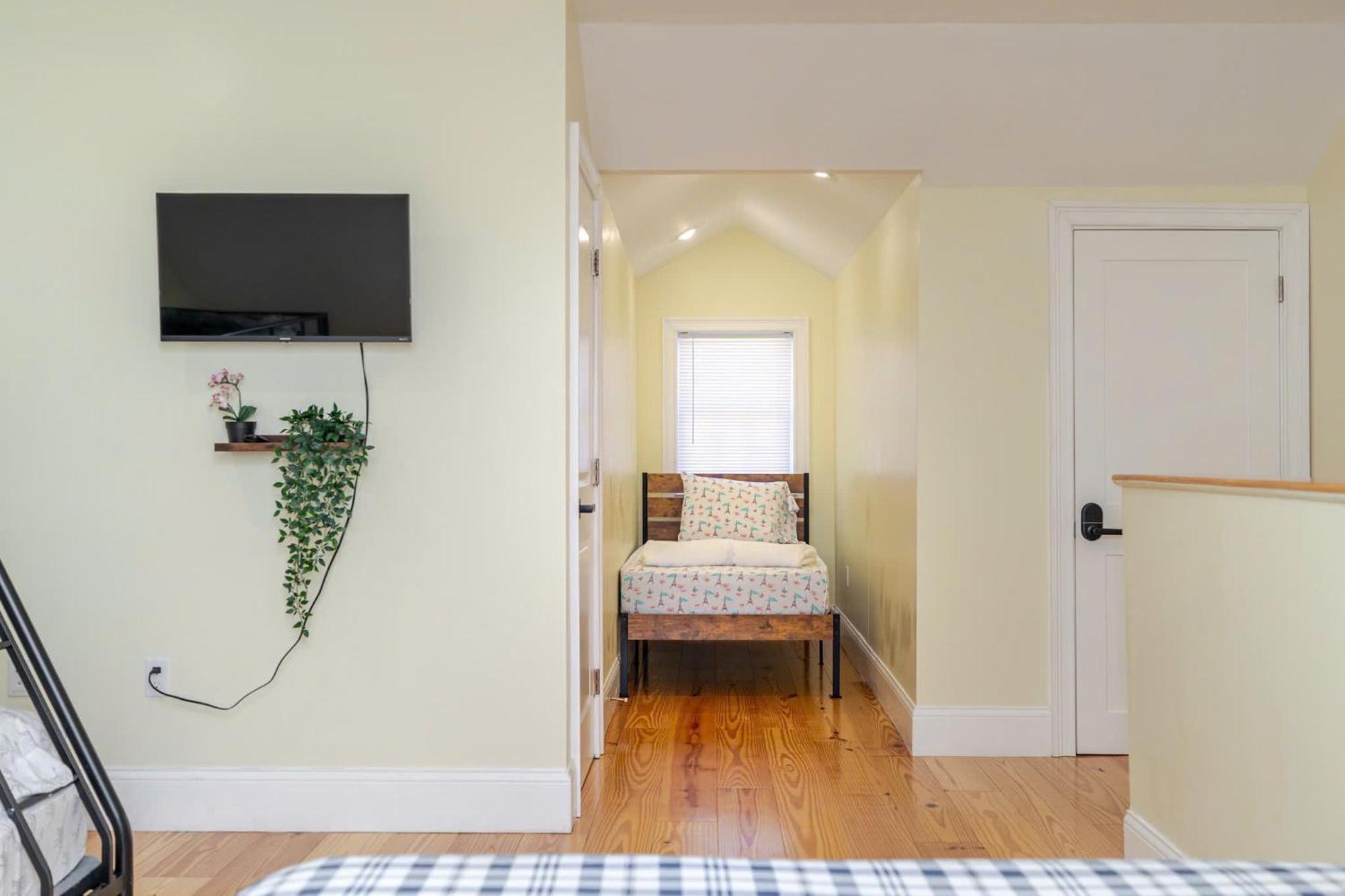Ferienwohnung 37 - 3Br Quincy - Cozy Townhouse Near Blue Hills Exterior foto